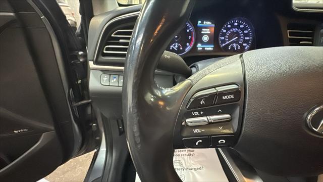 2019 Hyundai ELANTRA Limited