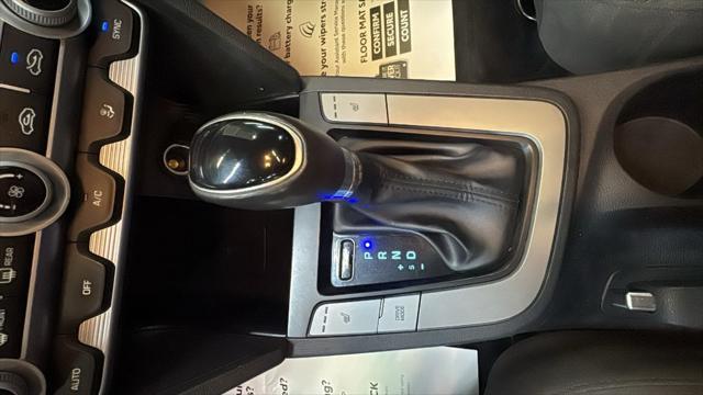 2019 Hyundai ELANTRA Limited