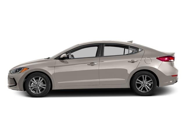 2017 Hyundai ELANTRA SE — photo 1 of 12