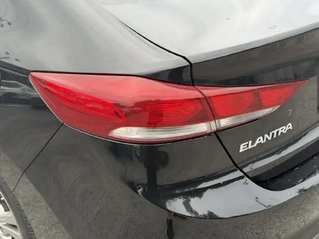 2018 Hyundai Elantra - $6,382
