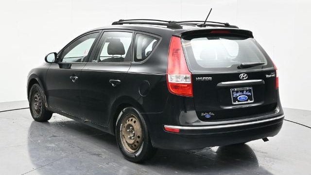 2011 Hyundai ELANTRA Touring GLS
