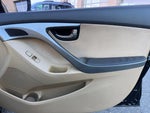 2013 Elantra Thumbnail 16