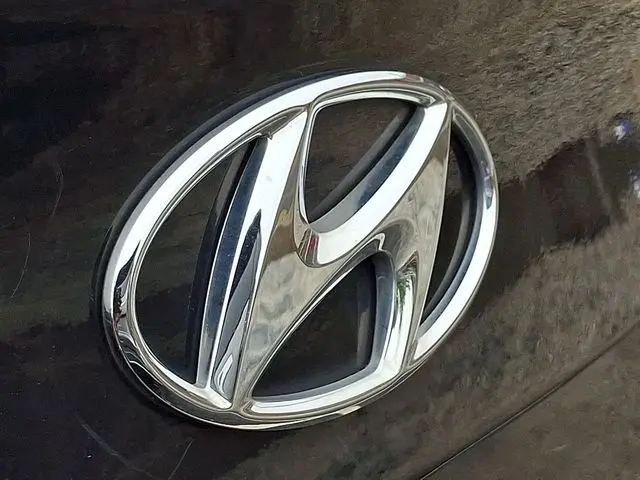 2013 Hyundai Elantra - $9,995