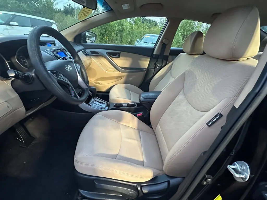2013 Hyundai Elantra - $6,953