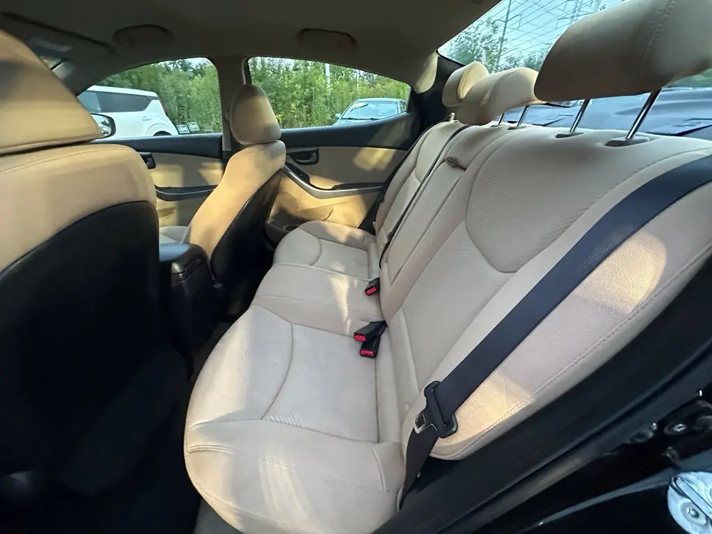 2013 Hyundai Elantra - $6,953