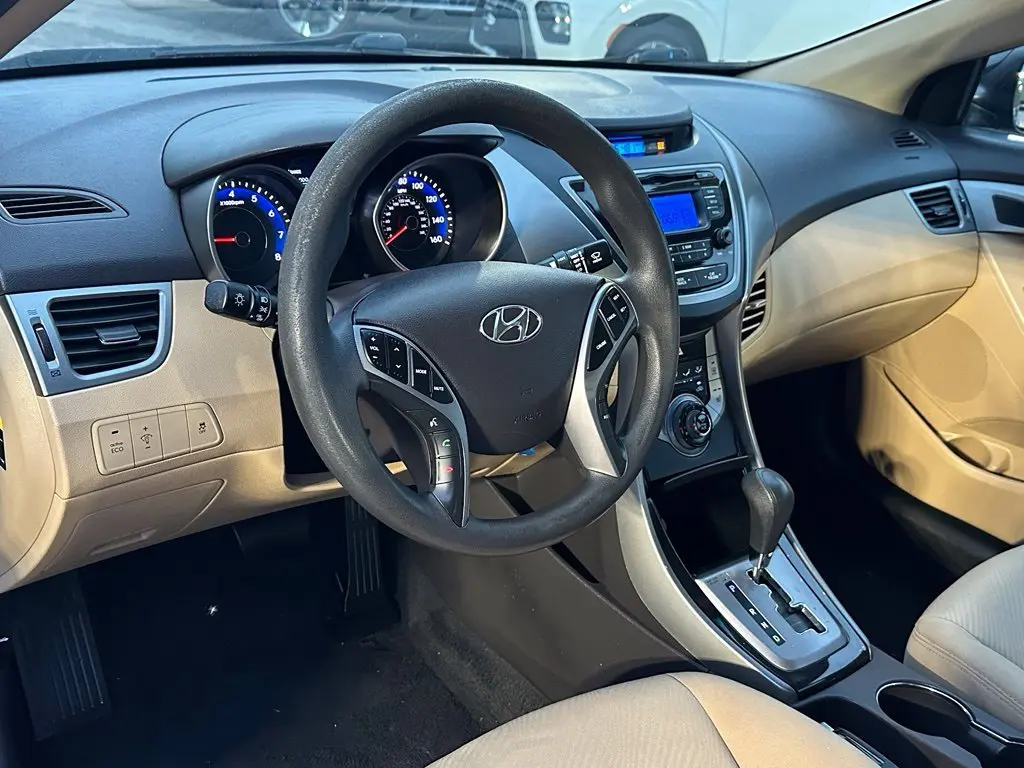 2013 Hyundai Elantra - $6,953