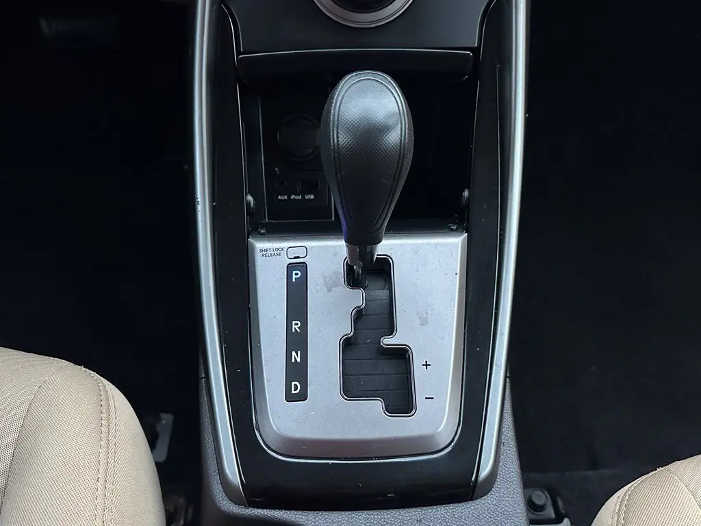 2013 Hyundai Elantra - $6,953