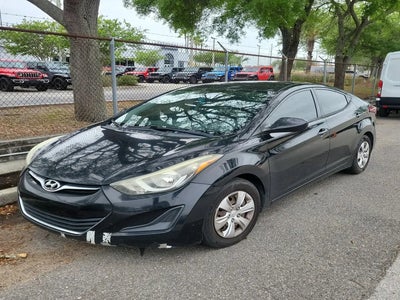 2016 Hyundai Elantra SE 4DR Sedan 6M