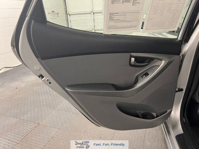 2013 Hyundai Elantra - $6,992