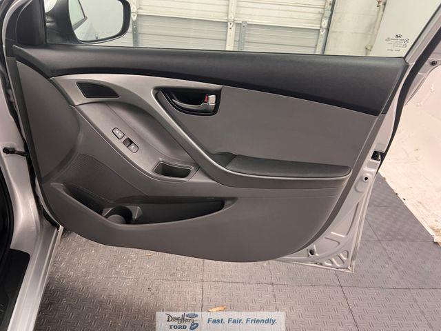 2013 Hyundai Elantra - $6,992
