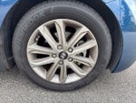 2016 Elantra Thumbnail 12