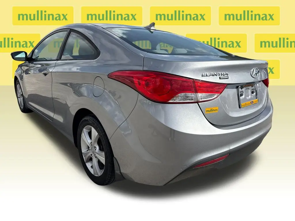 2013 Hyundai Elantra - $6,901