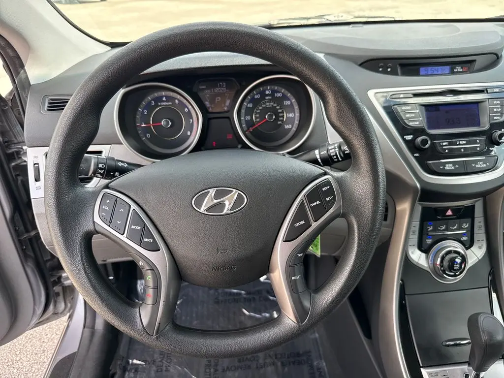 2013 Hyundai Elantra - $6,901