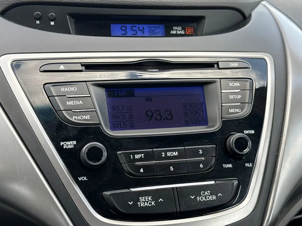 2013 Hyundai Elantra - $6,901
