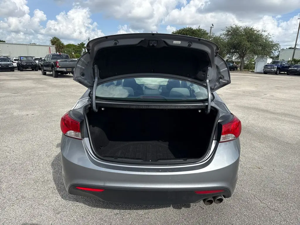 2013 Hyundai Elantra - $6,901