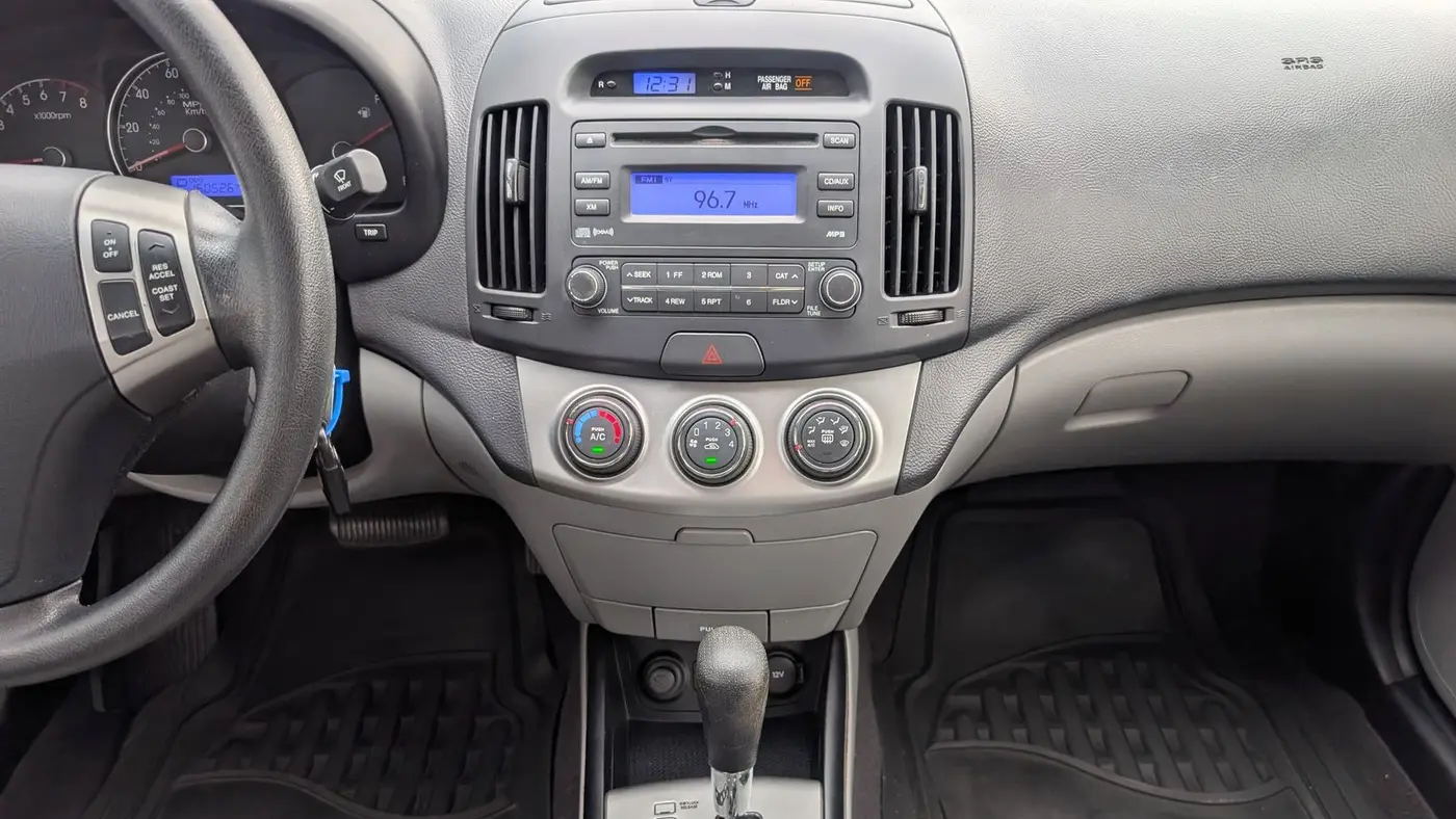 2010 Hyundai ELANTRA SE