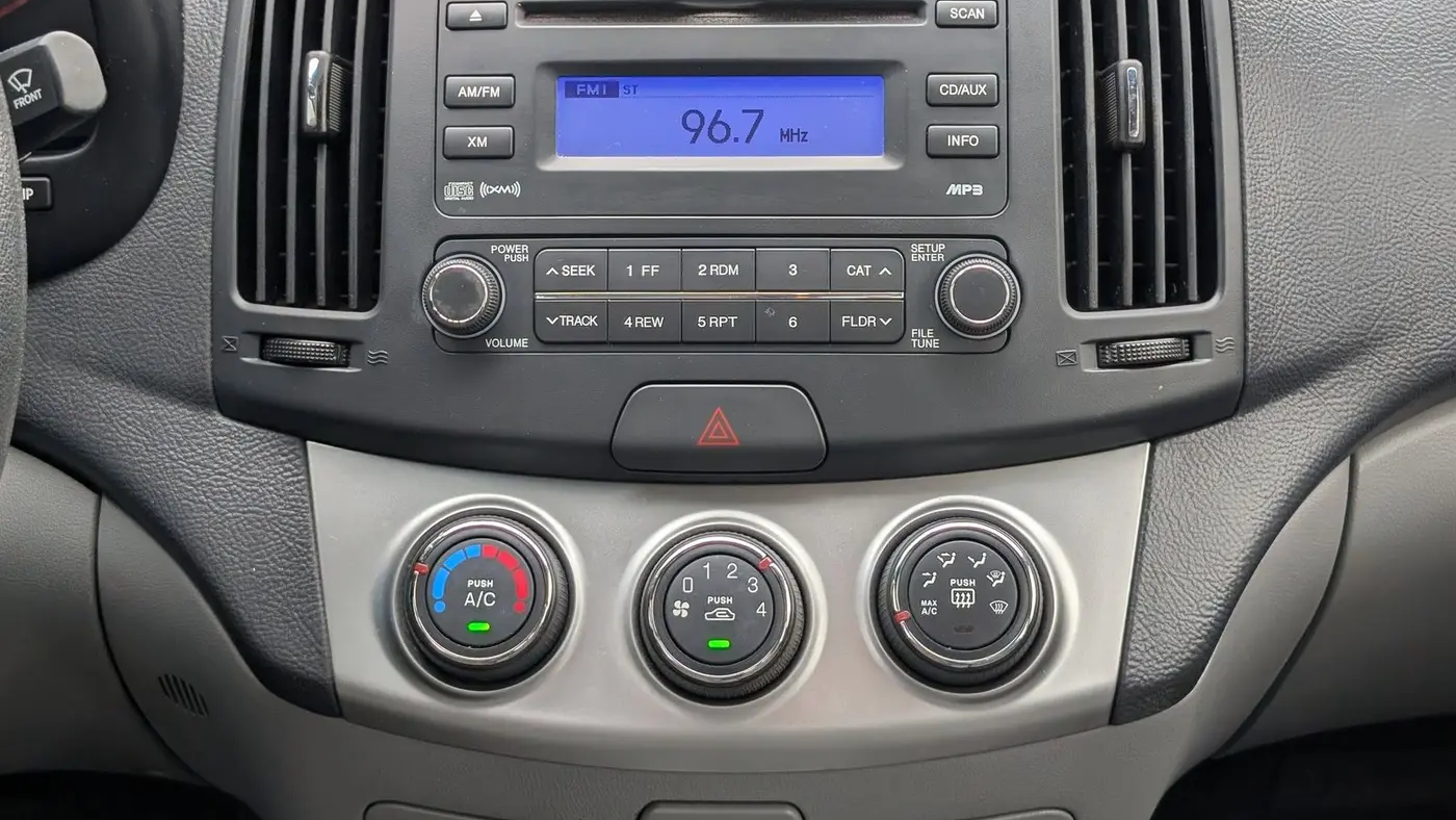 2010 Hyundai ELANTRA SE