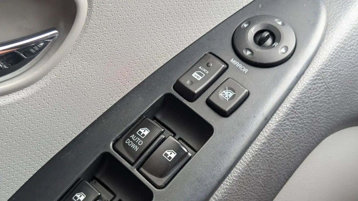 2010 Hyundai ELANTRA SE