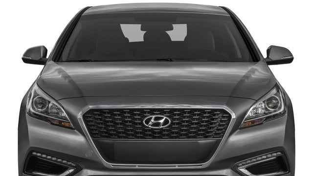 2017 Hyundai SONATA Hybrid SE