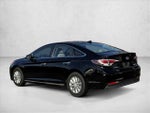 2016 SONATA Hybrid Thumbnail 7