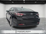 2016 SONATA Hybrid Thumbnail 2