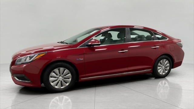 2016 Hyundai SONATA Hybrid SE