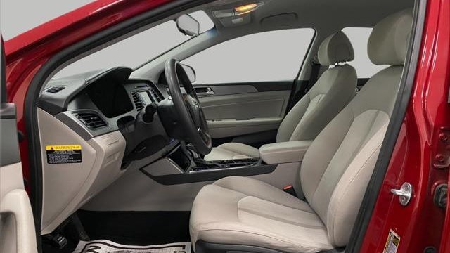 2016 Hyundai SONATA Hybrid SE
