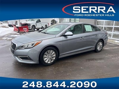 Photo of a 2016 Hyundai Sonata Hybrid SE 4DR Sedan for sale