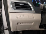2016 SONATA Hybrid Thumbnail 13
