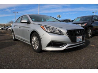 2017 Hyundai SONATA Hybrid with Ion Silver Exterior