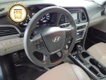 2016 SONATA Hybrid Thumbnail 14