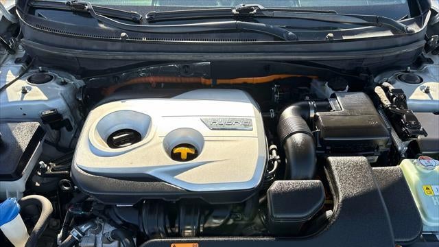 2016 Hyundai SONATA Hybrid SE