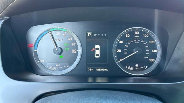 2016 Hyundai SONATA Hybrid SE