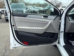 2018 SONATA Hybrid Thumbnail 11