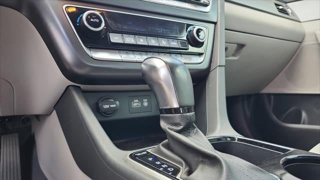 2019 Hyundai SONATA Hybrid SE