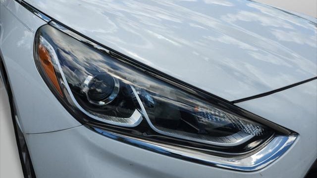 2019 Hyundai SONATA Hybrid SE