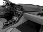 2017 SONATA Hybrid Thumbnail 15