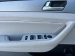 2019 SONATA Hybrid Thumbnail 10