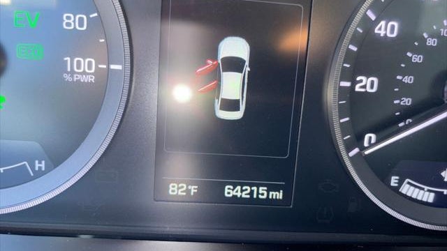 2017 Hyundai SONATA Hybrid Limited
