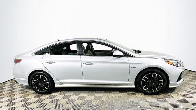 2019 Hyundai SONATA Hybrid Limited
