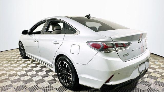 2019 Hyundai SONATA Hybrid Limited