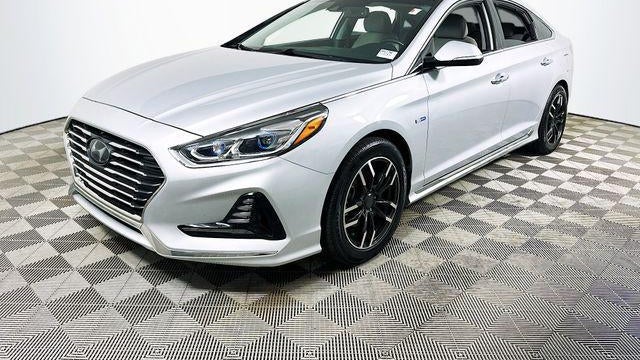 2019 Hyundai SONATA Hybrid Limited