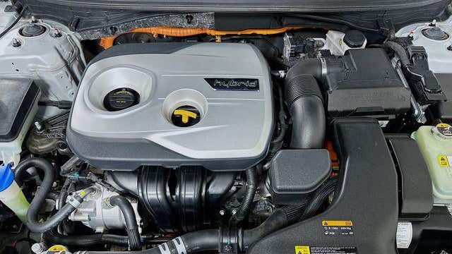 2019 Hyundai SONATA Hybrid Limited