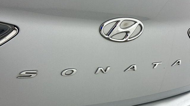 2019 Hyundai SONATA Hybrid Limited