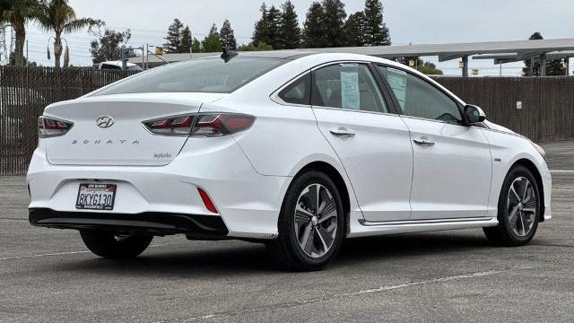 2019 Hyundai SONATA Hybrid Limited