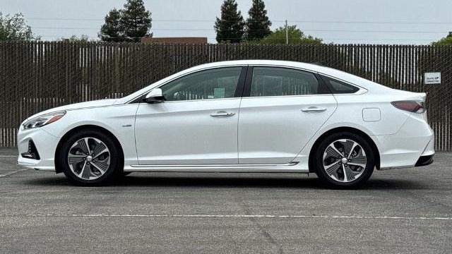 2019 Hyundai SONATA Hybrid Limited