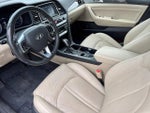 2019 SONATA Hybrid Thumbnail 9
