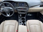 2019 SONATA Hybrid Thumbnail 12