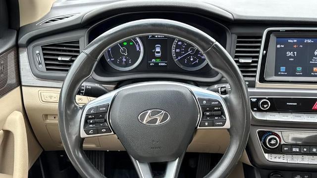 2019 Hyundai SONATA Hybrid Limited
