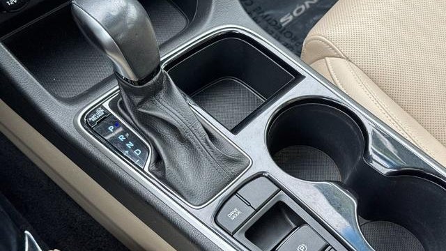 2019 Hyundai SONATA Hybrid Limited